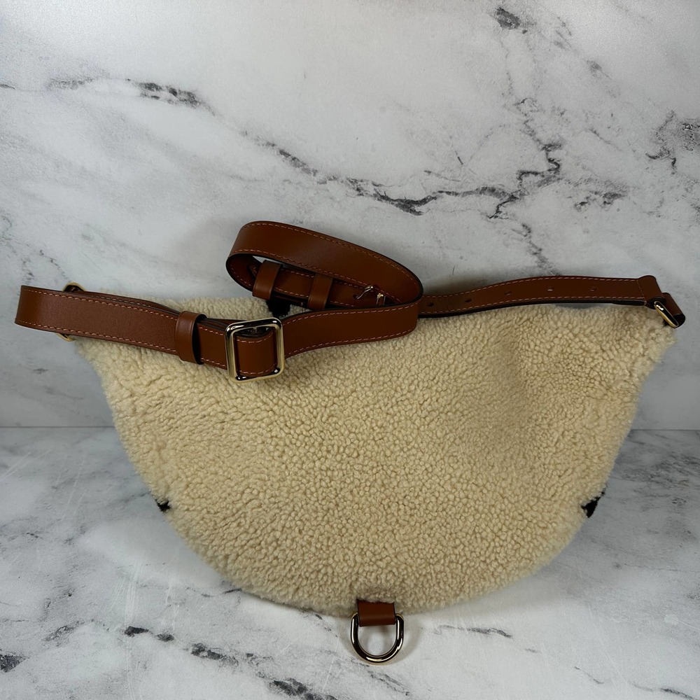 ❌❌ Louis Vuitton Teddy bumbag Monogram waist crossbody LV shearling fur bum bag - Picture 6 of 16
